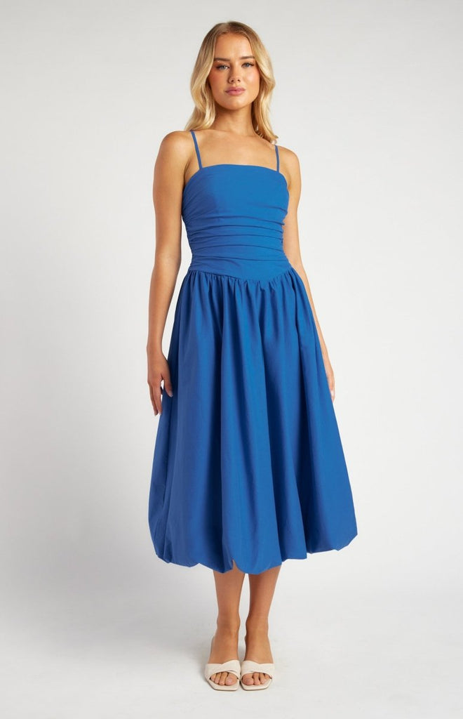 Royal Blue Midi Dress with Ruched Bodice – Featuring delicate spaghetti straps, a ruched fitted bodice, and a voluminous bubble hem. This timeless silhouette is perfect for weddings, cocktail parties, or any elegant occasion.